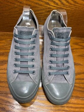 Converse All Star Monochrome Gray Low Top Sneakers Men’s Size 10